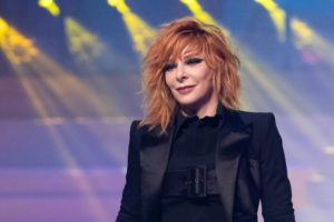 Mylène Farmer sans maquillage : les photos et l'histoire de la star ...